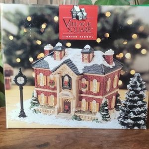 1995 Mervyns Village Square School house